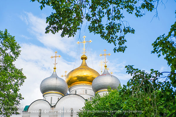 Фотограф на крещение ребенка в Москве — примеры работ в церкви — фото 1